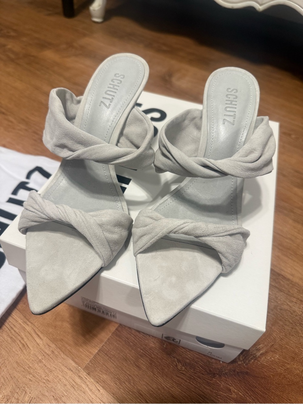 SCHUTZ Light Gray Suede Pointed Toe Knot Mules